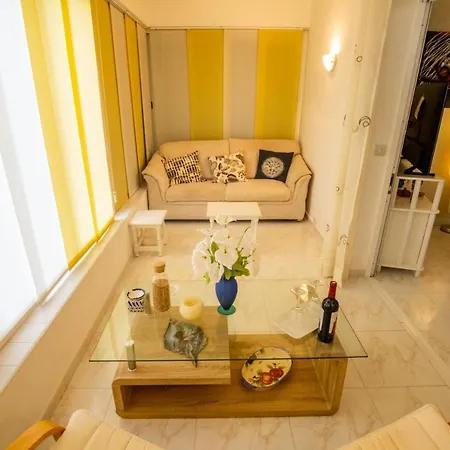 Diosa Diana طوستا ديل سيلونثيو